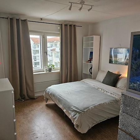 Central Room With Private Entrance And Ensuite Bathroom Στοκχόλμη Εξωτερικό φωτογραφία